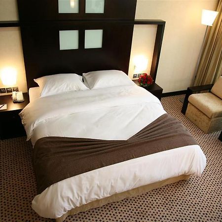 Symphony Hotel Apartments Dubai Quarto foto